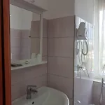فندق مبيت وإفطار Silvia 3*