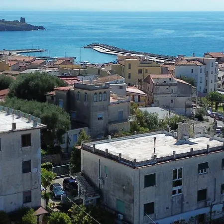 Silvia Bed & Breakfast 3*